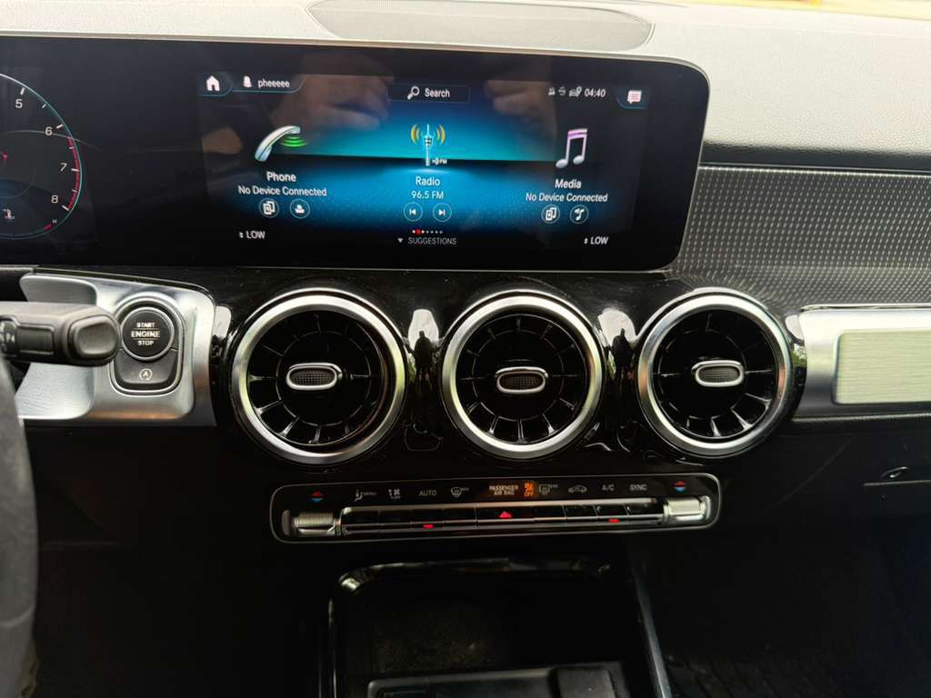 2020 Mercedes-Benz GLB Image 11