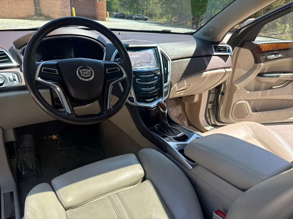 2014 Cadillac SRX Image 8