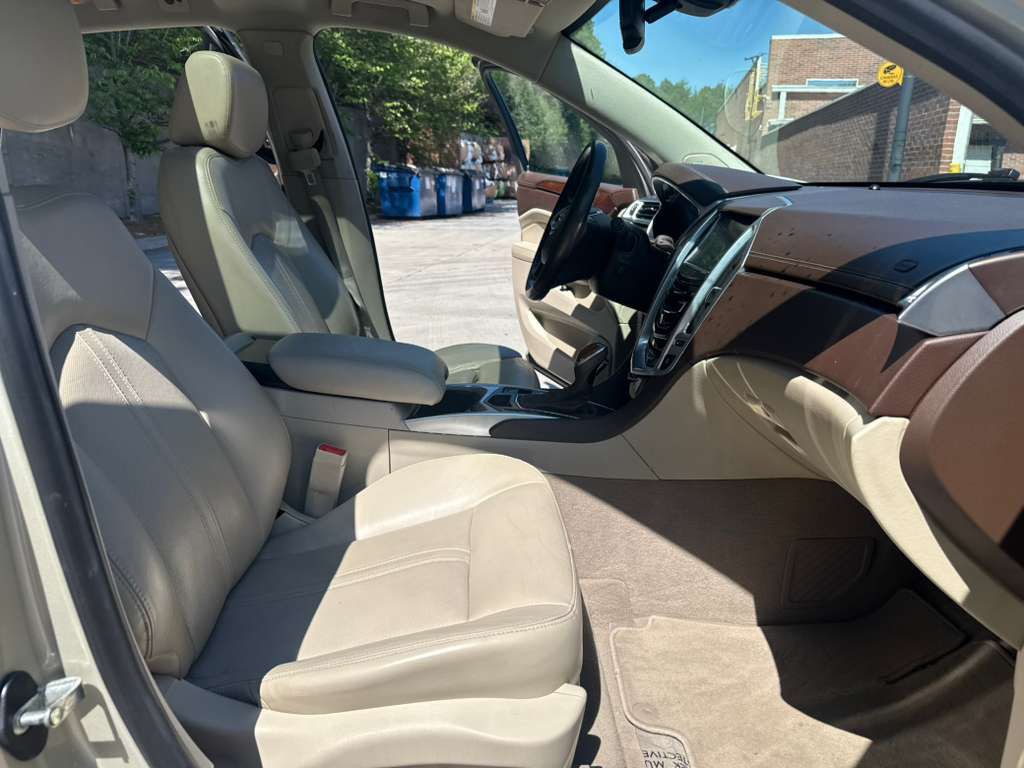 2014 Cadillac SRX Image 10