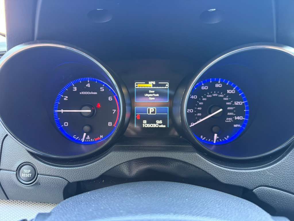2015 Subaru Legacy Image 7