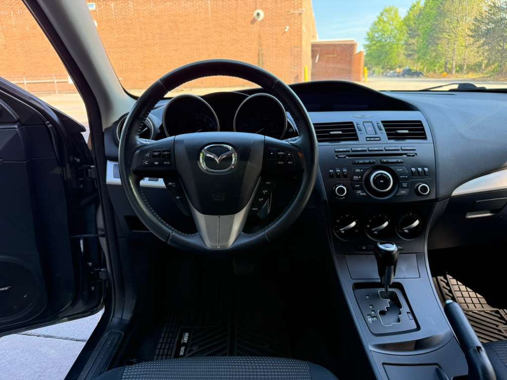 2012 Mazda Mazda3 Image 8