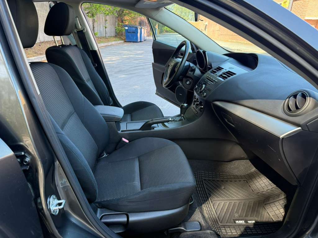 2012 Mazda Mazda3 Image 12