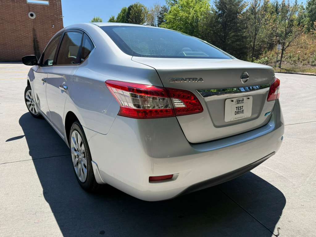 2013 Nissan Sentra Image 5