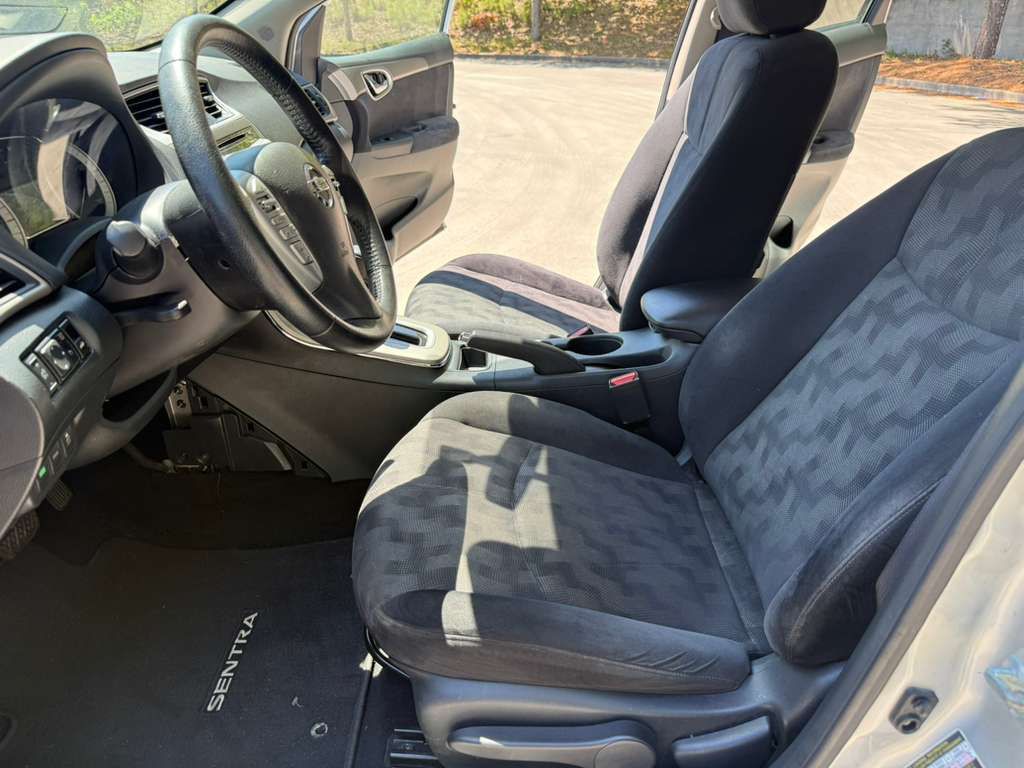 2013 Nissan Sentra Image 12