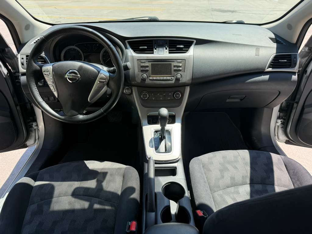 2013 Nissan Sentra Image 14