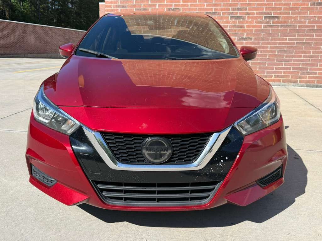 2020 Nissan Versa Image 2