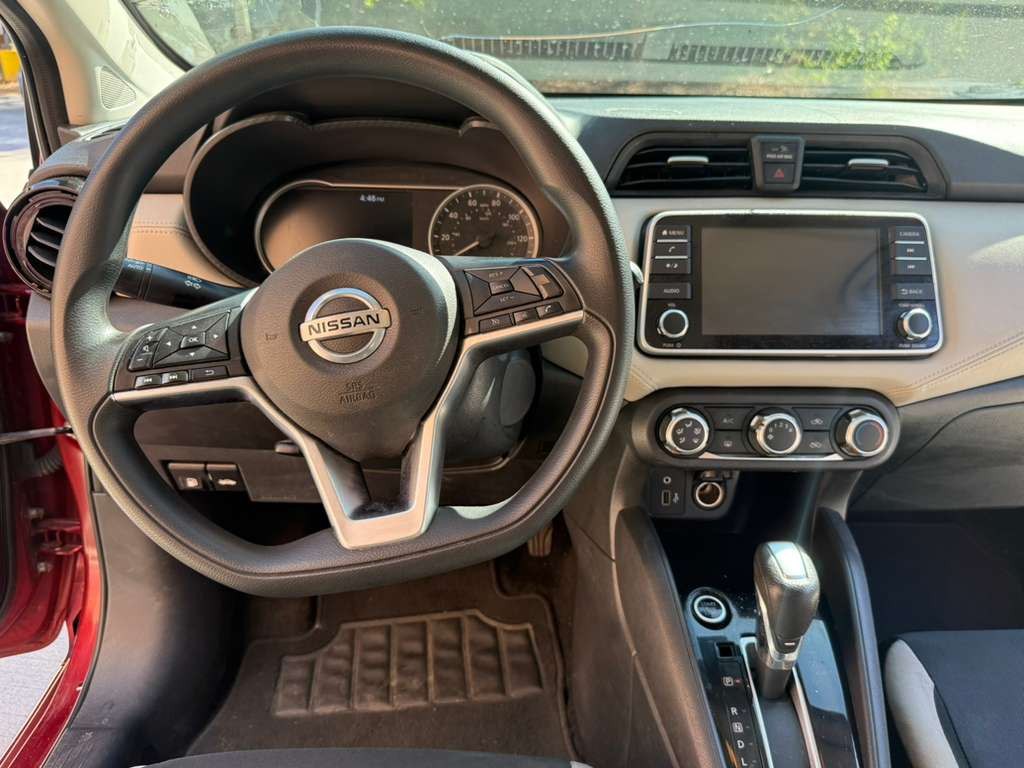 2020 Nissan Versa Image 7