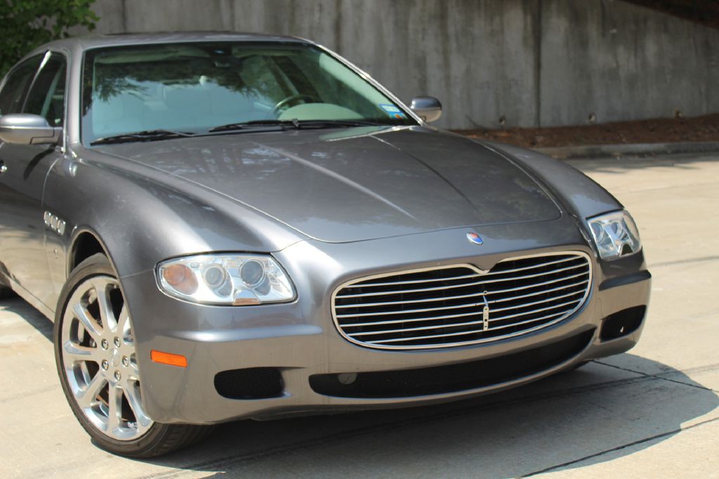 2007 Maserati Quattroporte Image 2