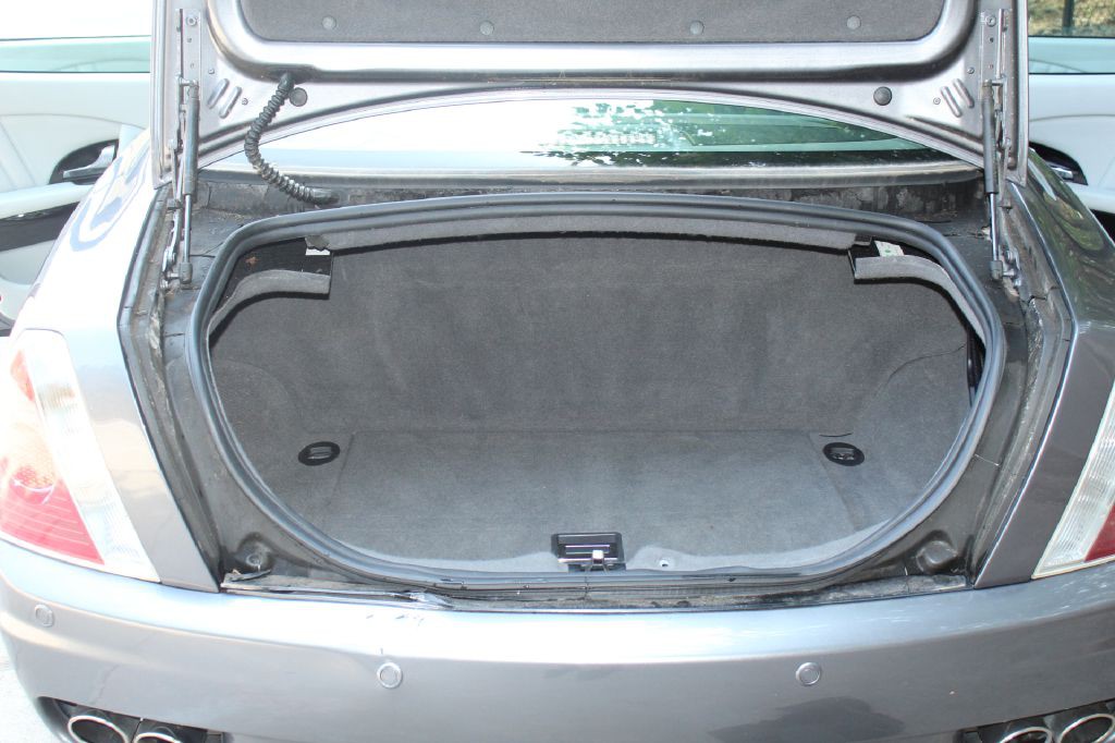2007 Maserati Quattroporte Image 17