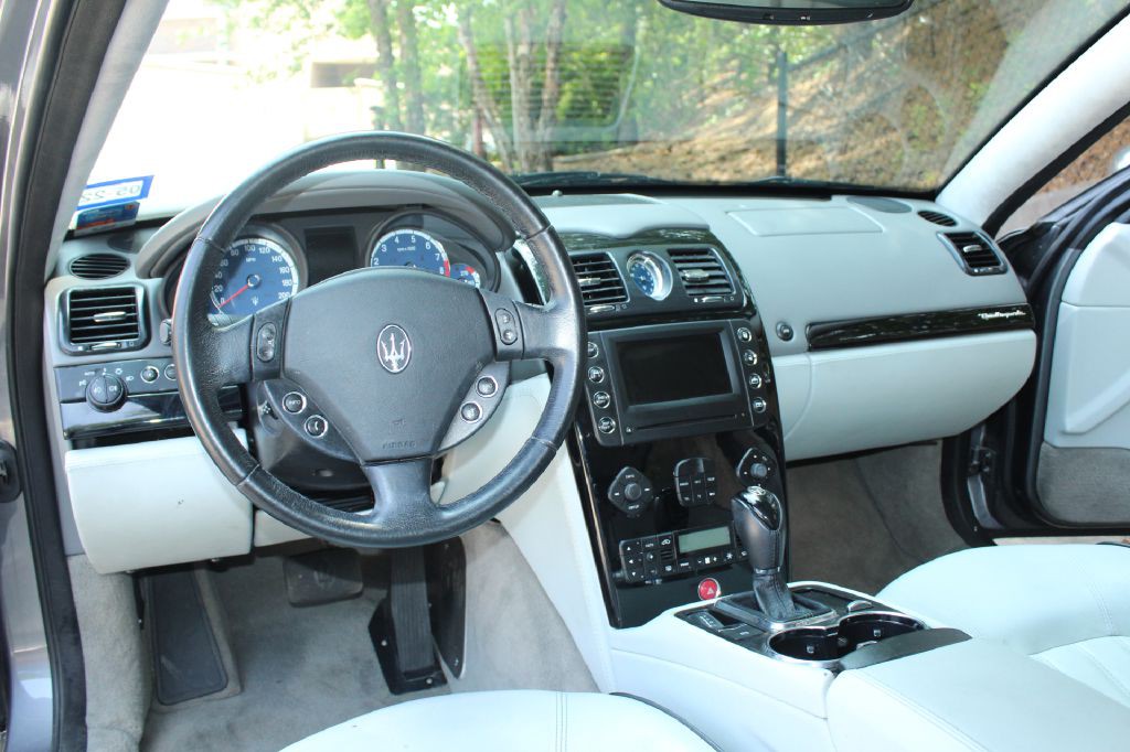 2007 Maserati Quattroporte Image 18