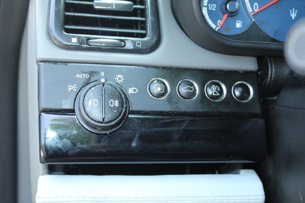 2007 Maserati Quattroporte Image 24