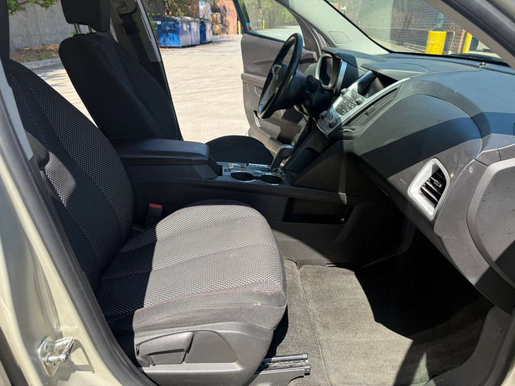 2013 Chevrolet Equinox Image 21
