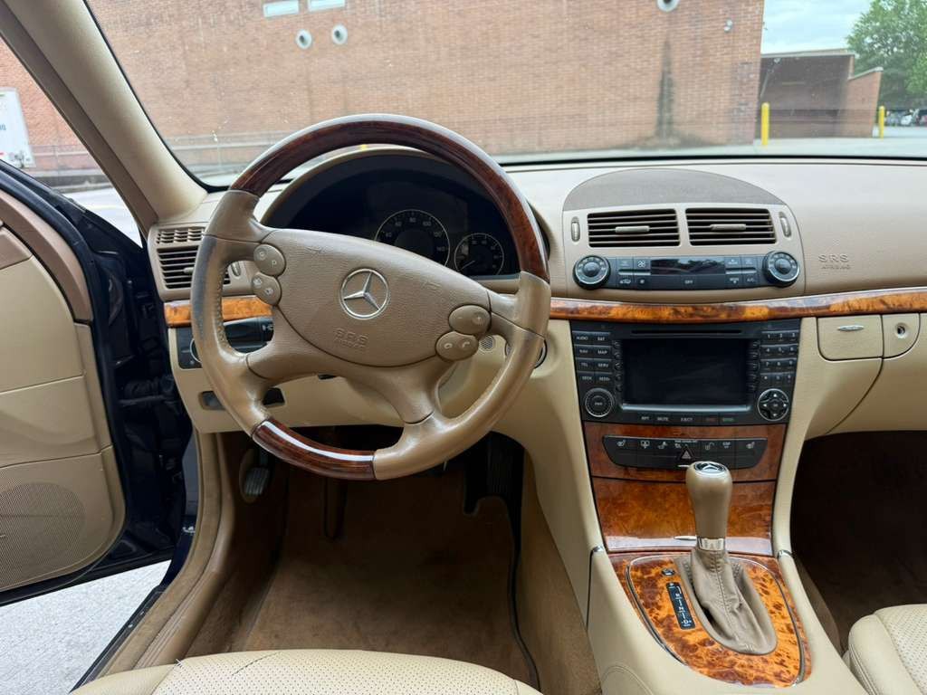 2007 Mercedes-Benz E-Class Image 8
