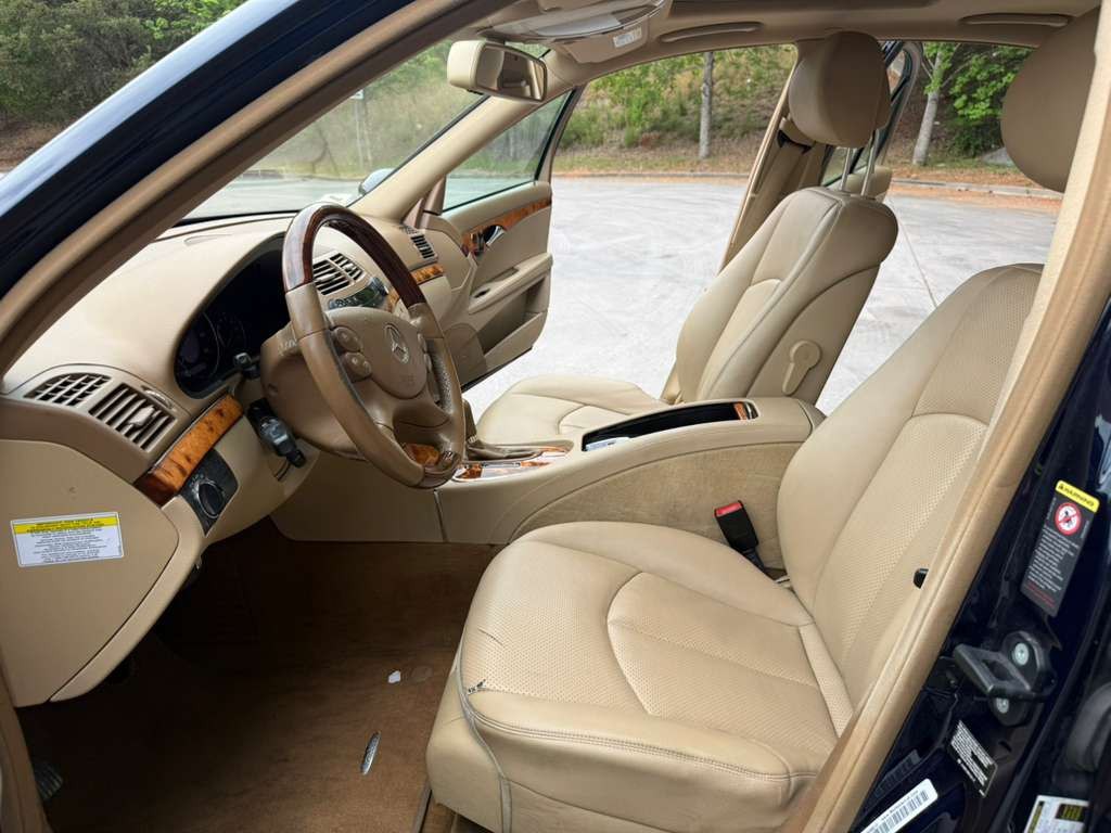 2007 Mercedes-Benz E-Class Image 11