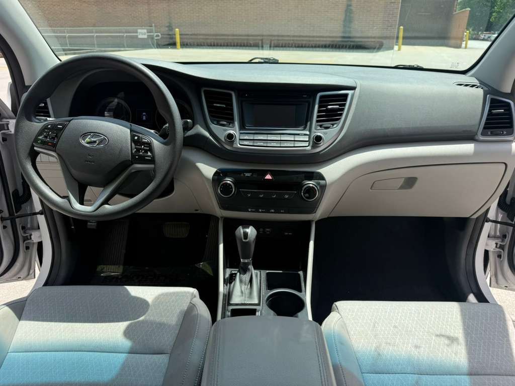 2016 Hyundai Tucson Image 7