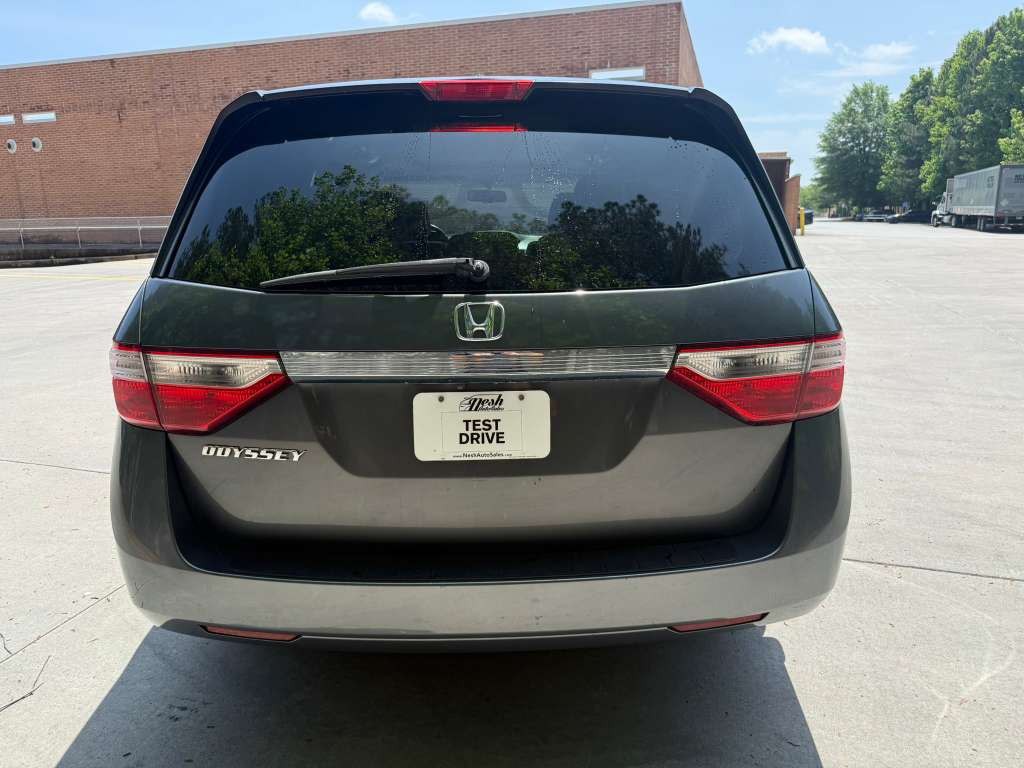 2012 Honda Odyssey Image 3