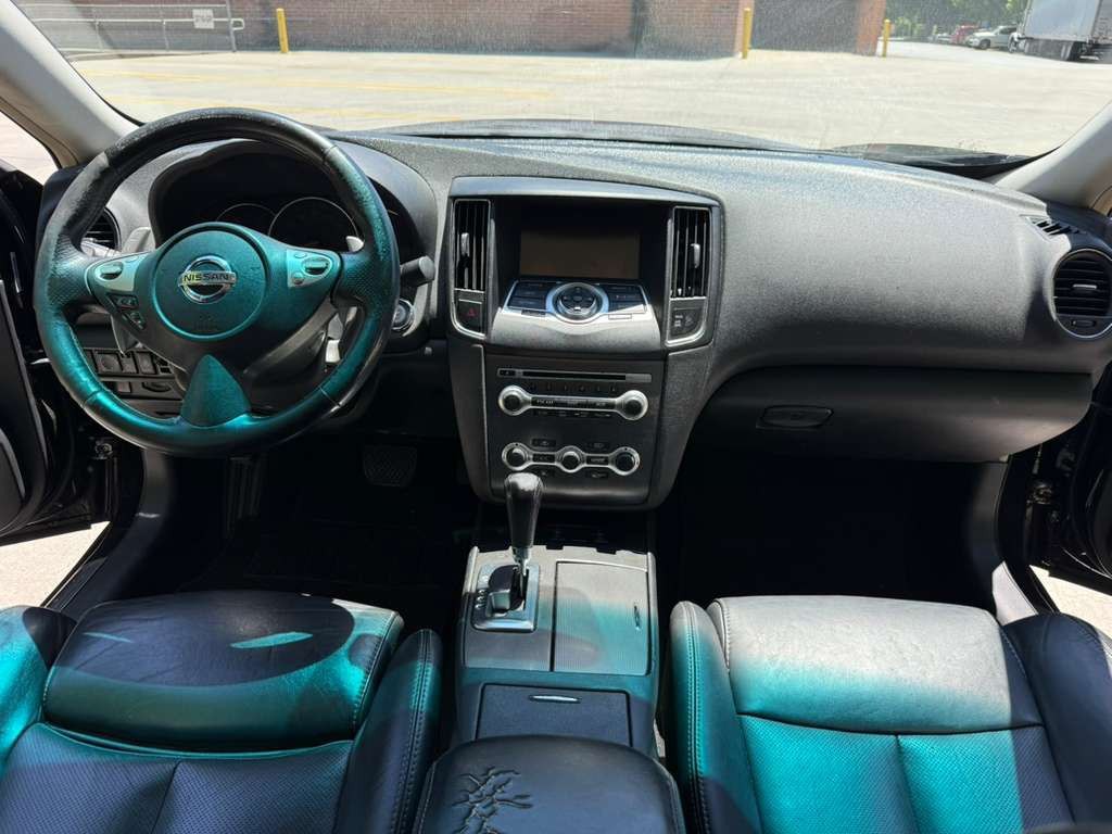 2011 Nissan Maxima Image 8
