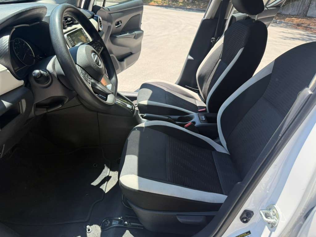2021 Nissan Versa Image 14