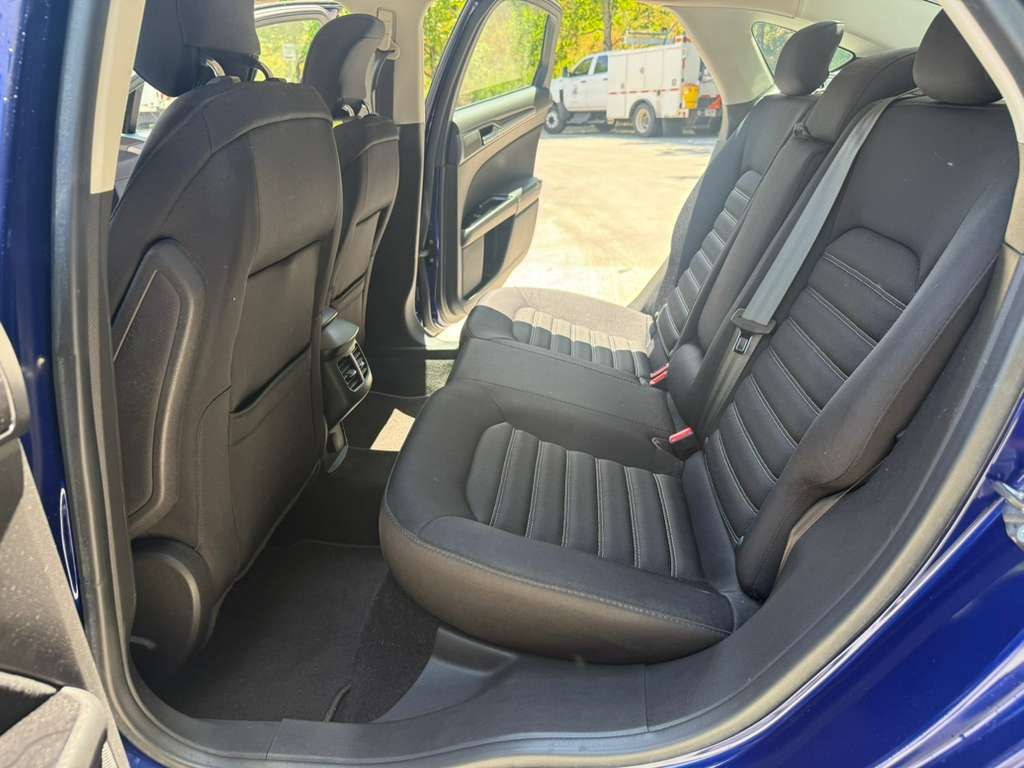 2013 Ford Fusion Image 10