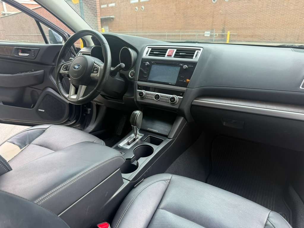 2016 Subaru Outback Image 10