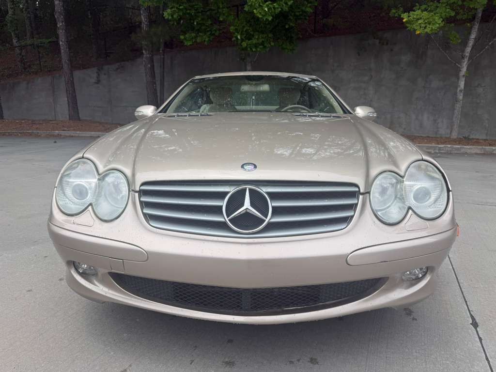 2003 Mercedes-Benz SL-Class Image 2