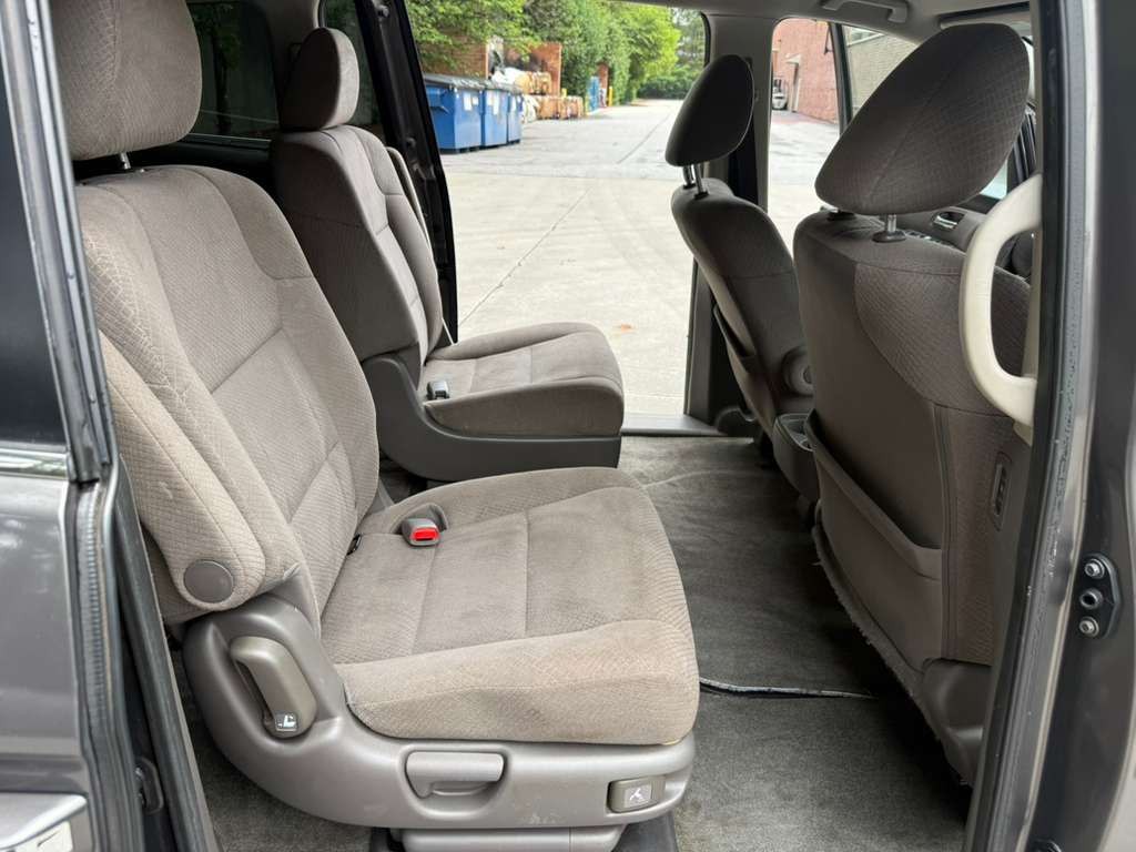 2016 Honda Odyssey Image 14
