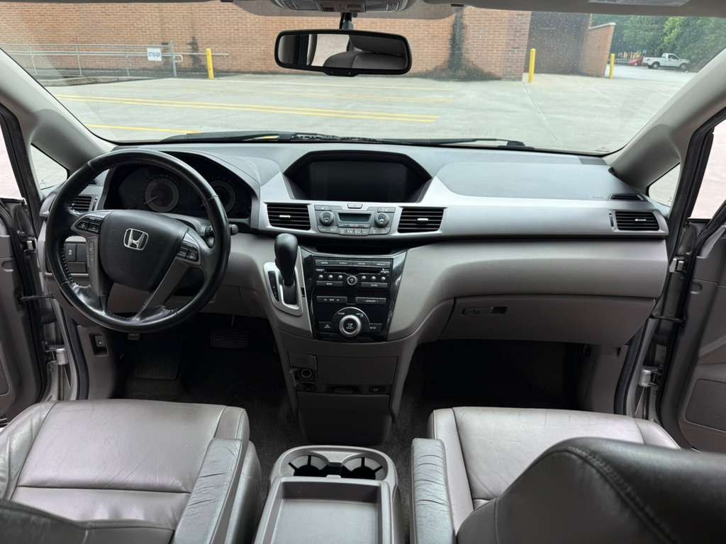 2013 Honda Odyssey Image 7