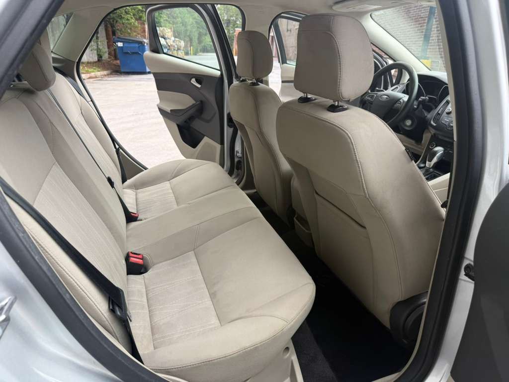 2018 Ford Focus Image 11
