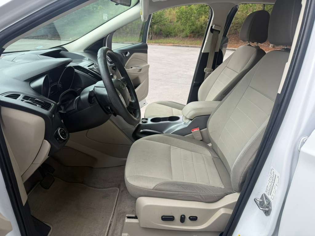 2015 Ford Escape Image 11
