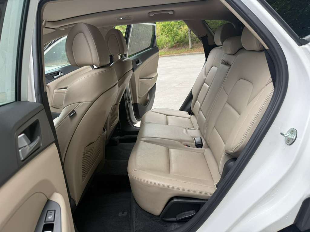 2016 Hyundai Tucson Image 8