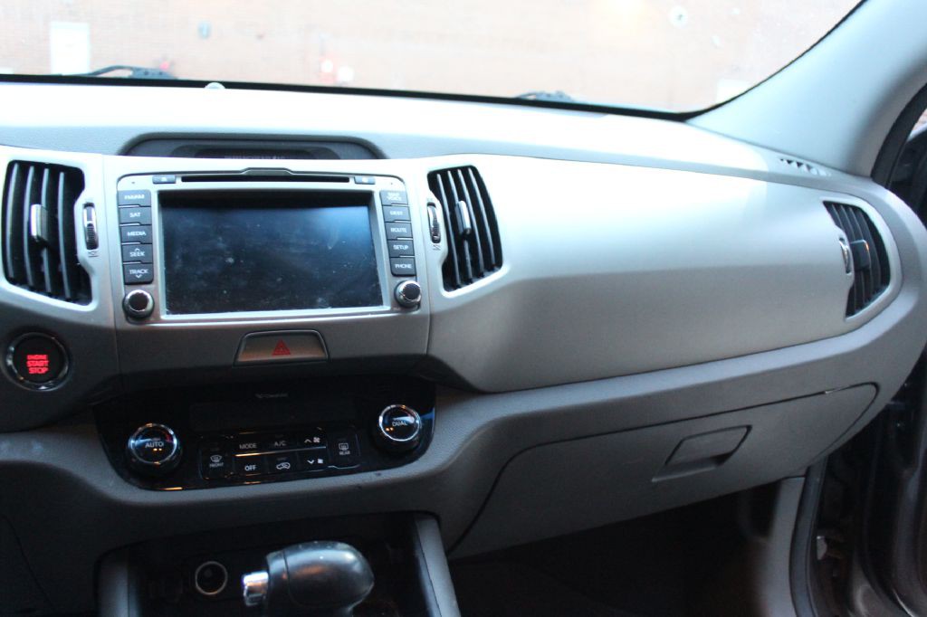 2011 Kia Sportage Image 18