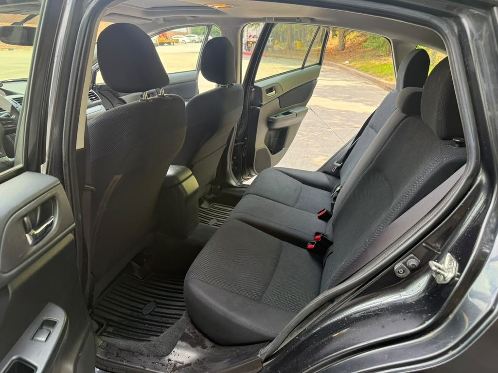 2013 Subaru Impreza Image 6
