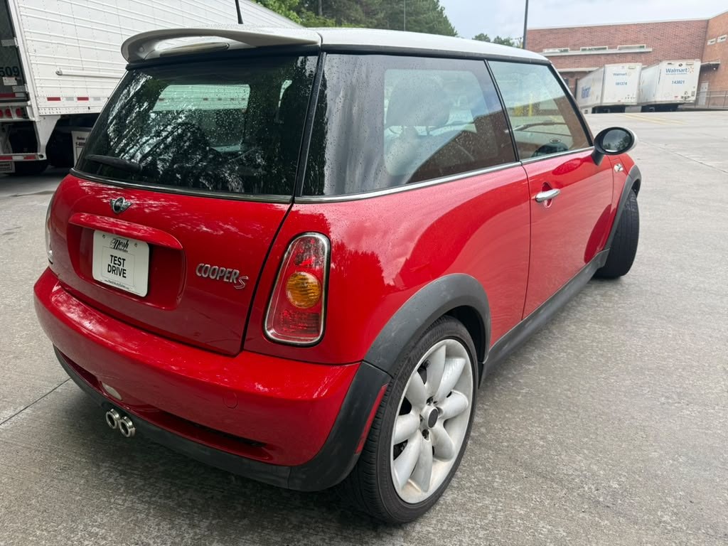 2002 MINI Cooper Image 2