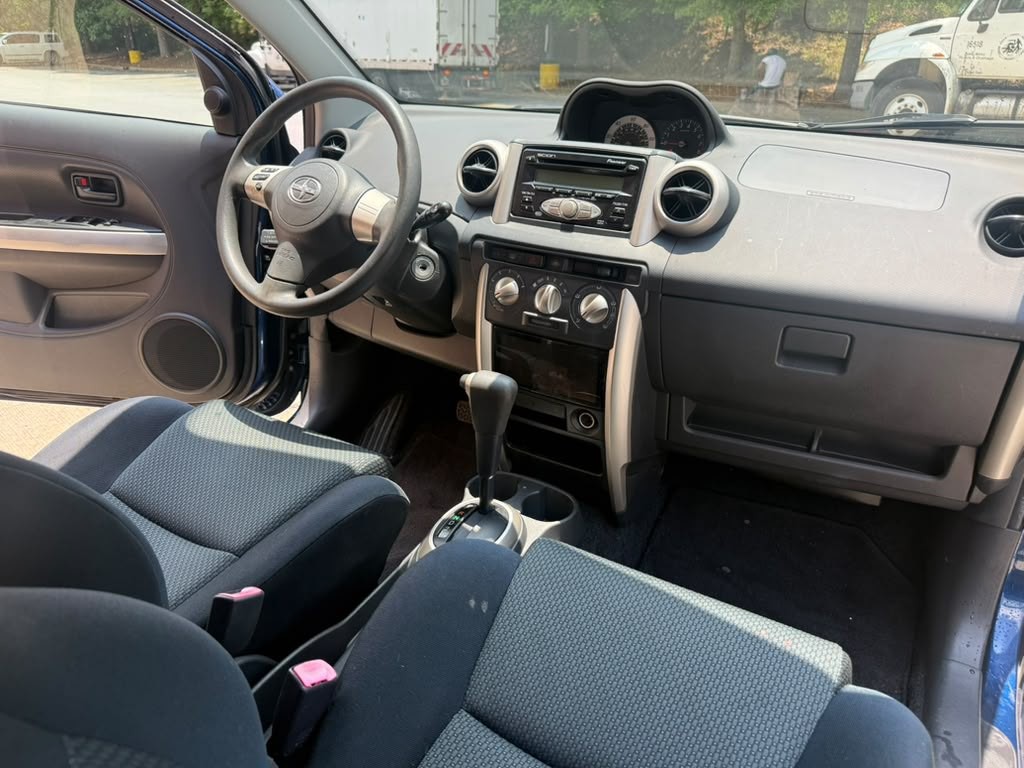 2006 Scion xA Image 7