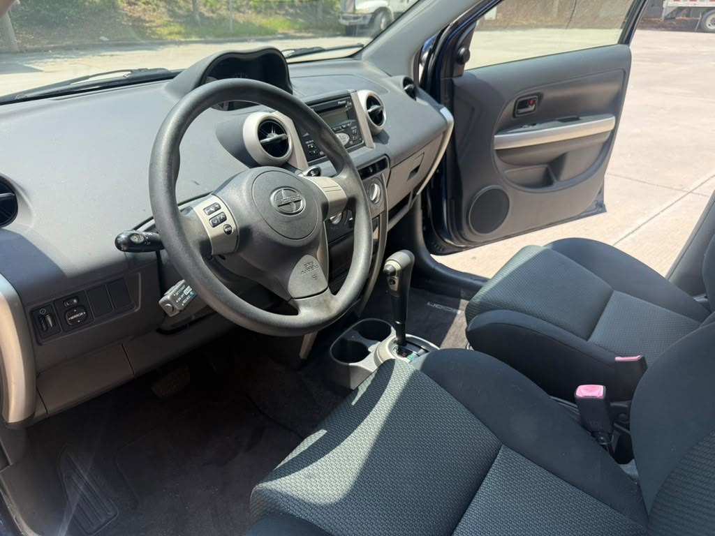 2006 Scion xA Image 9