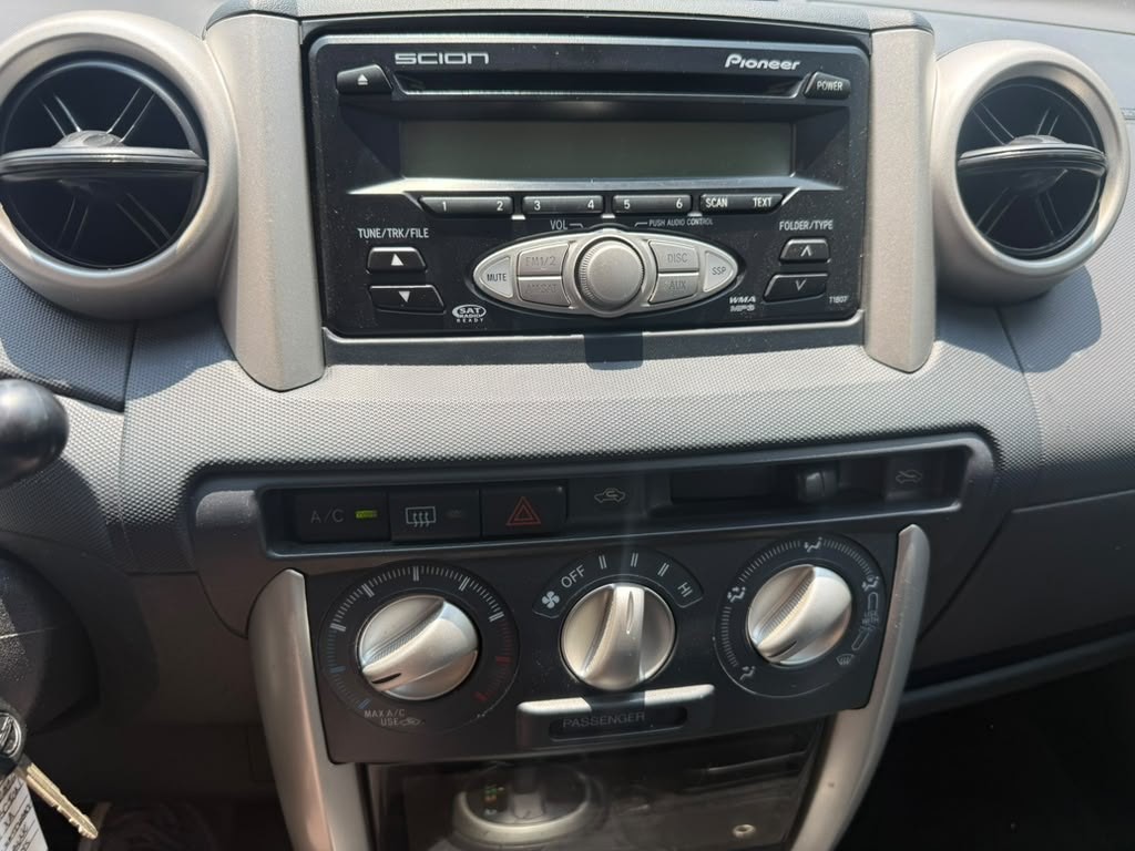 2006 Scion xA Image 14