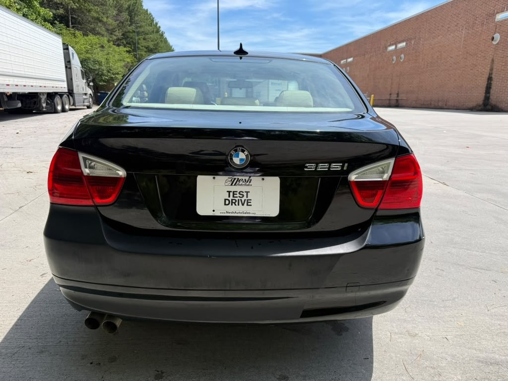 2006 BMW 3 Series Image 3