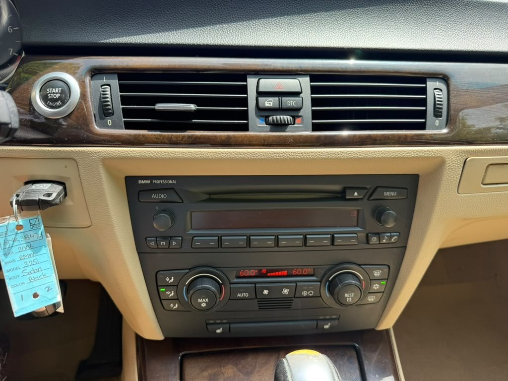 2006 BMW 3 Series Image 7