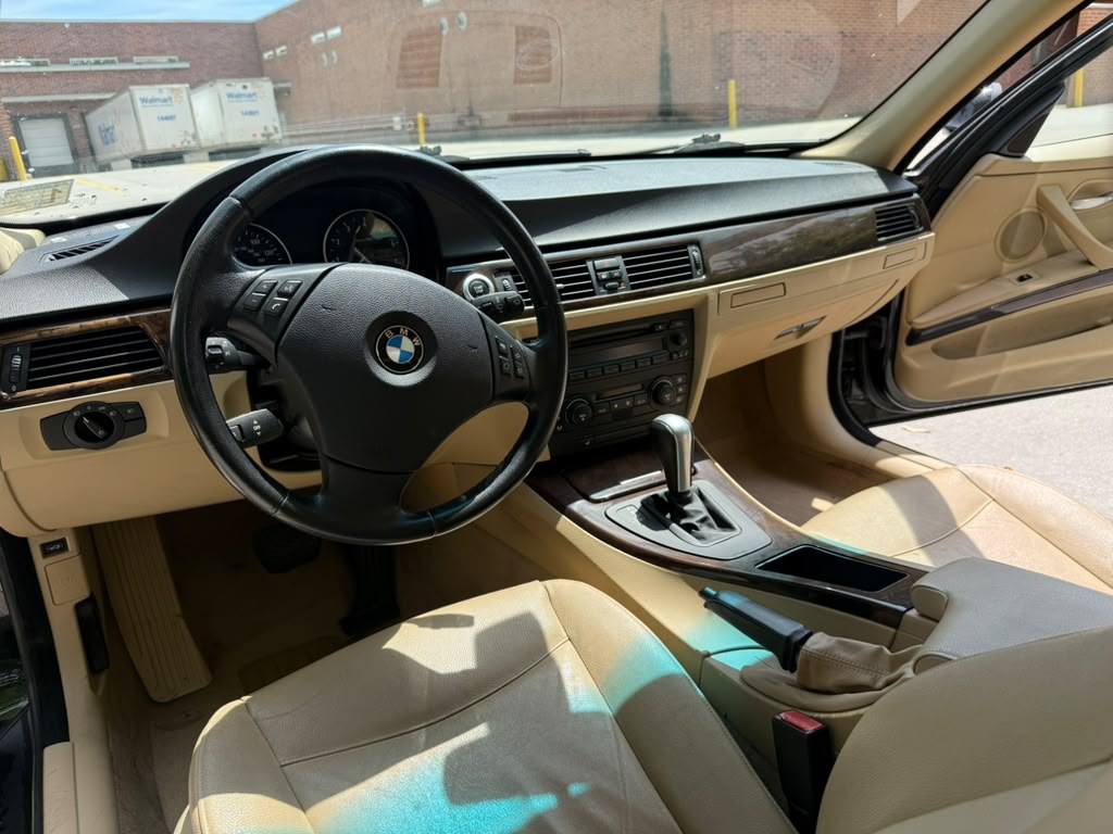 2006 BMW 3 Series Image 9