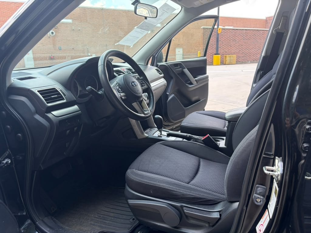 2017 Subaru Forester Image 13