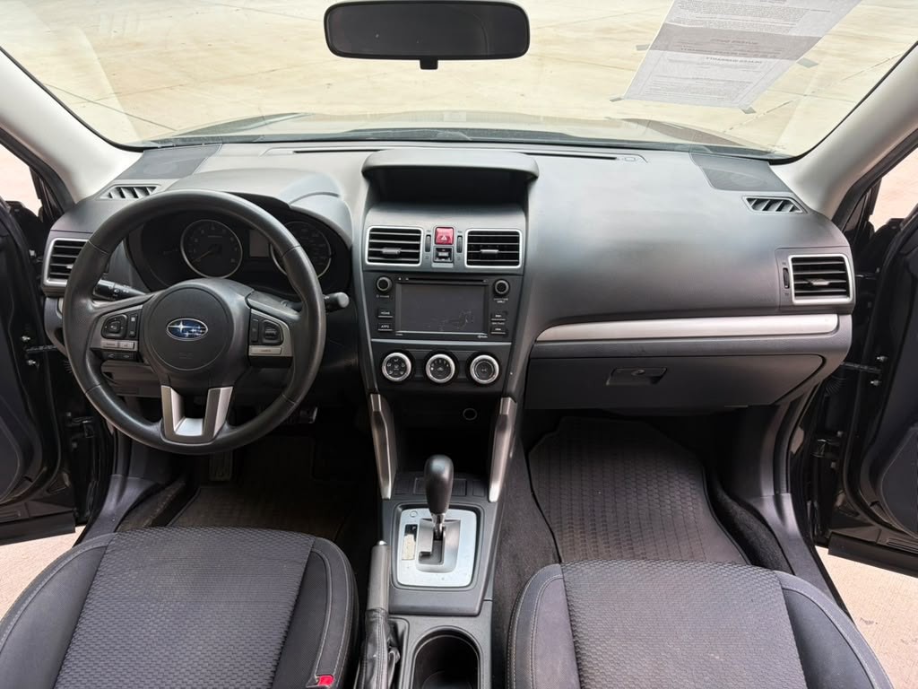 2017 Subaru Forester Image 16