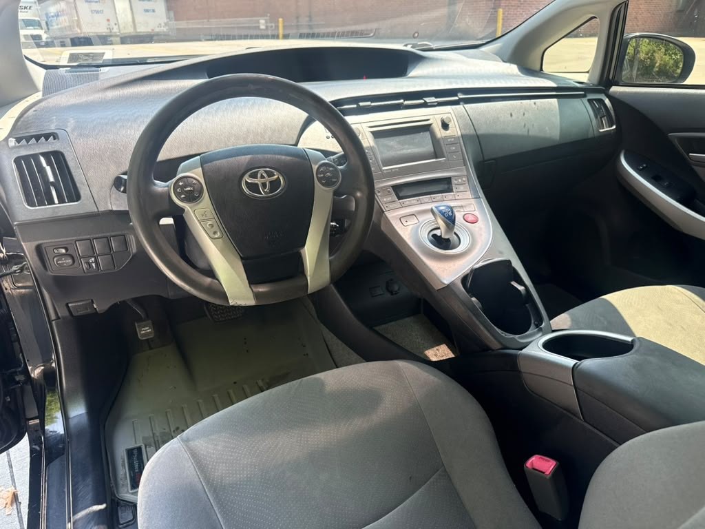 2013 Toyota Prius Image 7