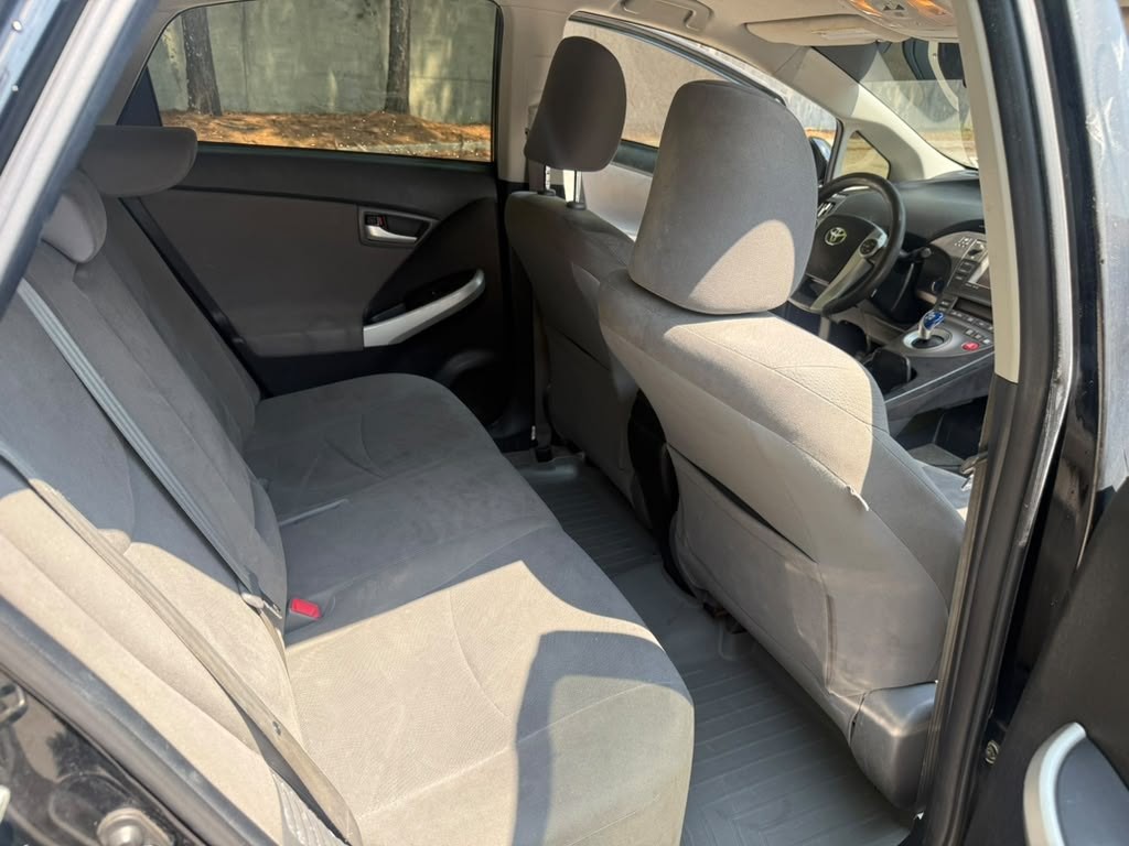2013 Toyota Prius Image 8