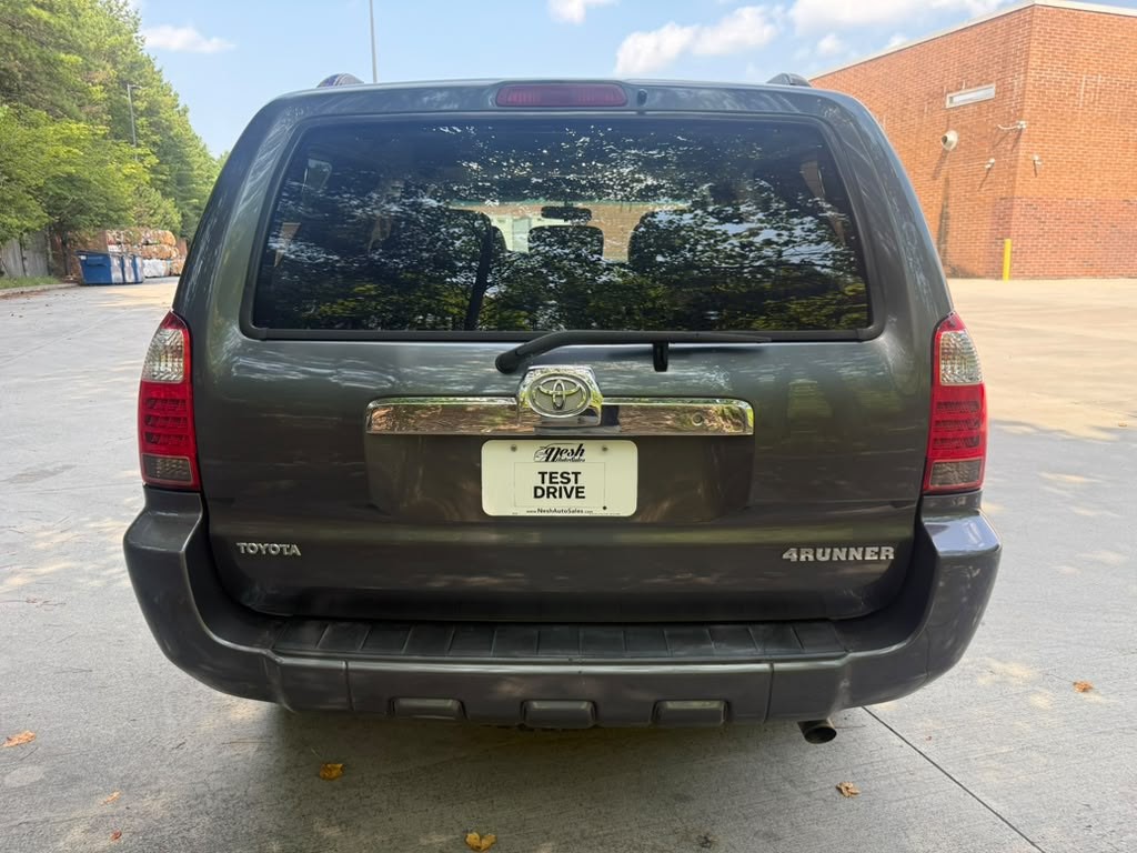 2008 Toyota 4Runner Image 4