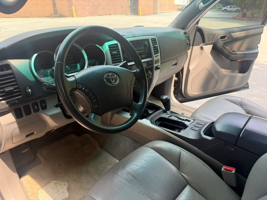 2008 Toyota 4Runner Image 10