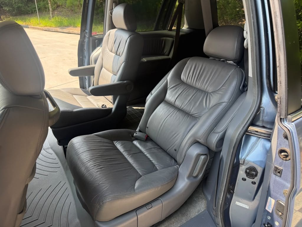 2006 Honda Odyssey Image 8