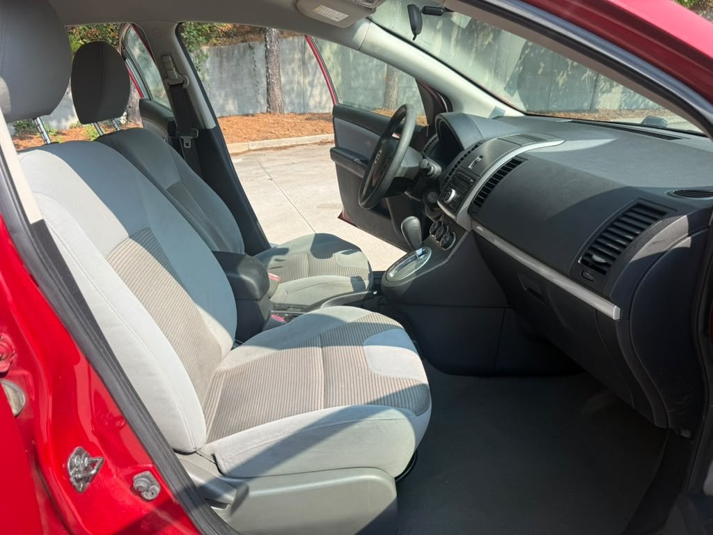 2012 Nissan Sentra Image 8