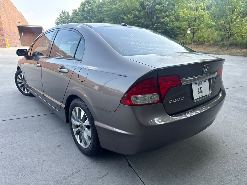 2011 Honda Civic Image 4