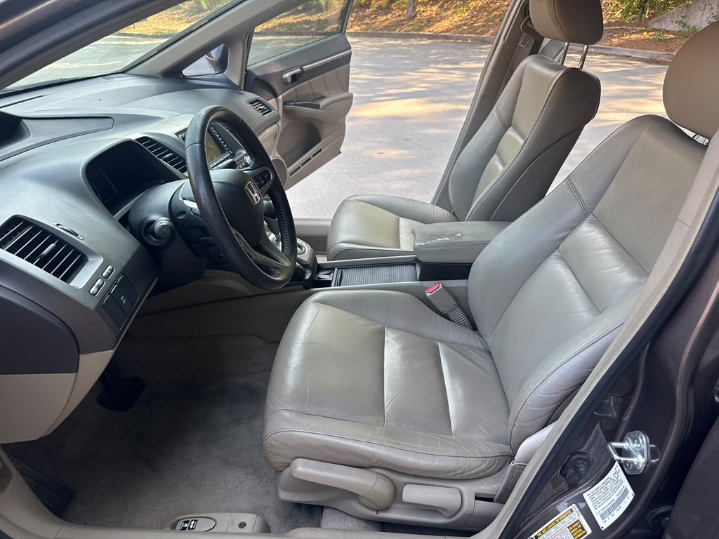 2011 Honda Civic Image 9