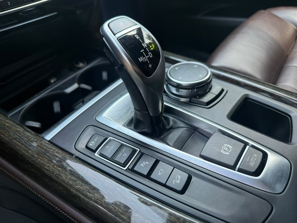 2016 BMW X5 Image 12